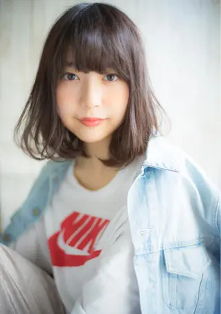 ミディアム カラー パーマ ツイスパ・波巻き 🩵片平和香奈のヘアスタイル