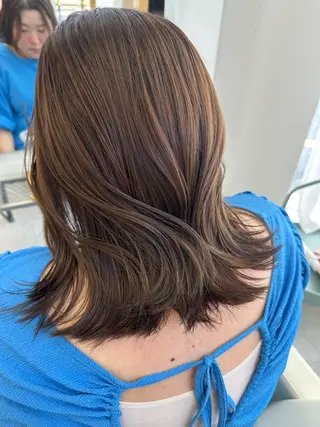 セミロング カラー さあや 【透け感/艶感】のヘアスタイル