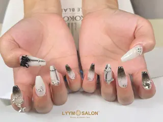 ネイル LYYM Salonのネイルデザイン