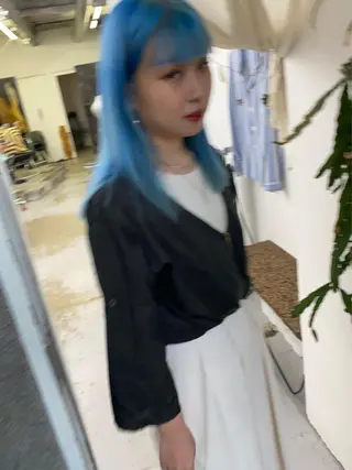 ロング カラー qiie/ワンカラー インナーカラーのヘアスタイル