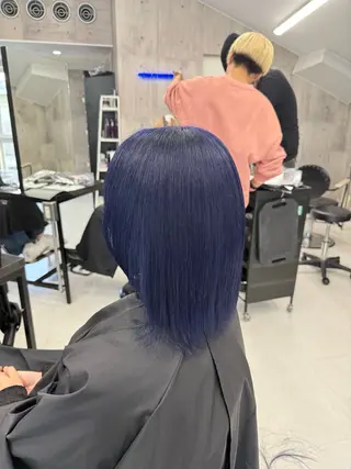 ミディアム カラー メンズ ☁️かずき☁️青.紫 推し活カラー💫のヘアスタイル