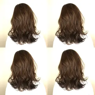 ミディアム カラー 韓国レイヤーカット/ ダブルカラーのヘアスタイル