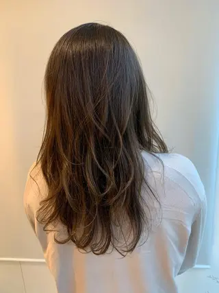 セミロング カラー パーマ ヘアアレンジ 加藤 綾華のヘアスタイル