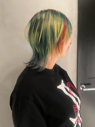 カラー ブリーチ✧︎デザイン ゆうのヘアスタイル