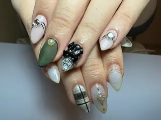 セミロング shandy nailのネイルデザイン