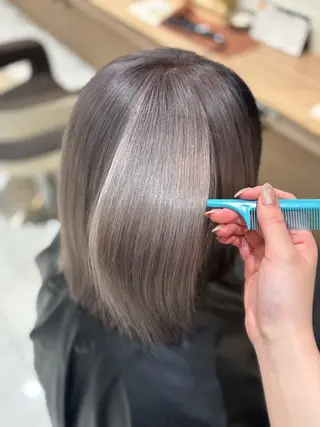 カラー Ash  TOWA 🩵透明感カラー🩵のヘアスタイル
