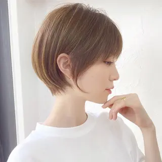 ショート ショート/レイヤー カット/服部タカノリのヘアスタイル