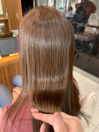 カラー 髪質改善 💠 韓国風うる艶/シオリのヘアスタイル