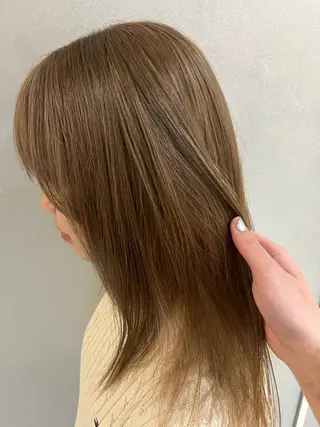 ミディアム カラー 韓国ボブ/ハッシュ カットKIRAのヘアスタイル