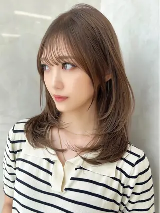 ミディアム MAEUL 【マウル】栄のヘアスタイル