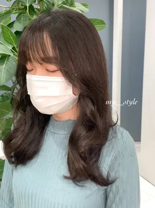 セミロング カラー ヘアアレンジ ✨まとまるボブ/ 切りっぱなし/ユキナのヘアスタイル