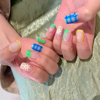 ネイル LILY立川 MIZUKIのネイルデザイン