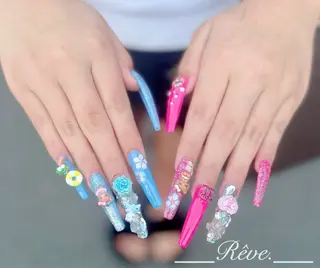 ネイル Reve. 黒澤のネイルデザイン