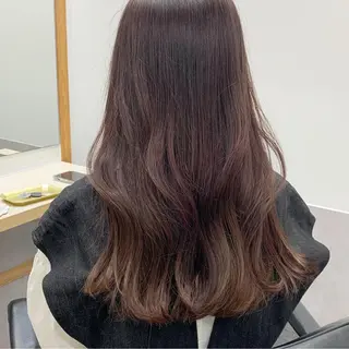 ロング カラー SAKINO. ベージュカラーのヘアスタイル