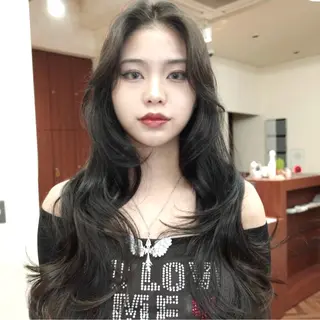 ロング momo もものヘアスタイル