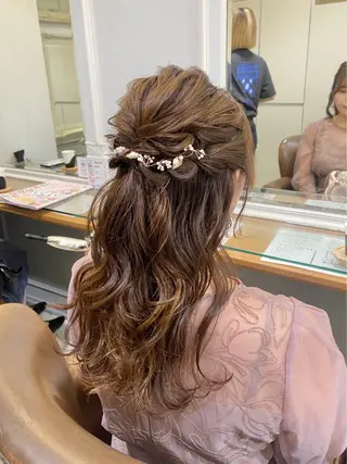 ロング ヘアアレンジ Neolive 千尋のヘアスタイル