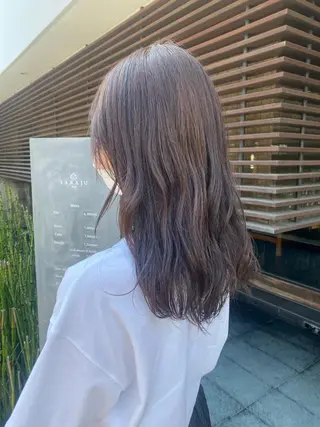 ロング カラー 中井 一葉のヘアスタイル