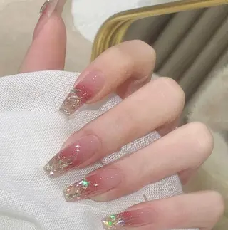 ネイル Maggie Nail🦩のネイルデザイン