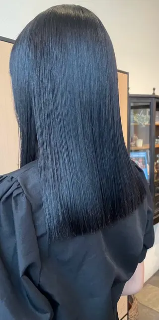カラー ツヤ感カラー✨/ 顔周りカット西川絢音のヘアスタイル