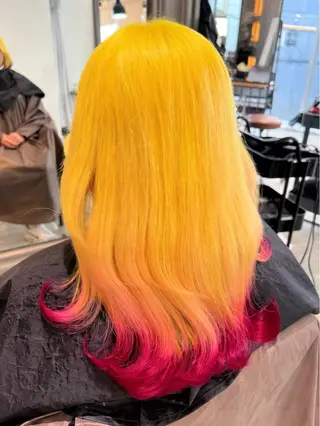 ロング カラー ヘアアレンジ 🎀ハイトーン・艶 カラー HANA🎀のヘアスタイル