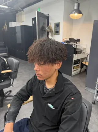 パーマ メンズ litbyfifth 濵崎寛太のヘアスタイル