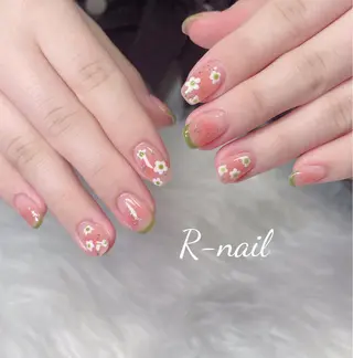 ネイル R-nail salonのネイルデザイン