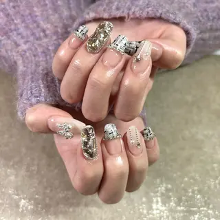 ネイル geniebyJVC ジニンのネイルデザイン