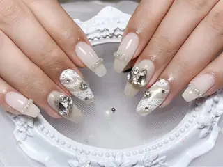 ネイル JUJU ネイルサロンのネイルデザイン