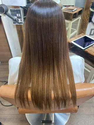 ロング カラー 木村🌟髪質改善ケア 💎デザインカラーのヘアスタイル