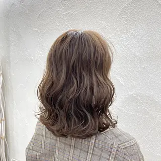ミディアム やじま ひろこのヘアスタイル