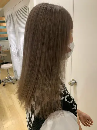 セミロング 渋谷ハイトーン/ デザインカラー阿部のヘアスタイル