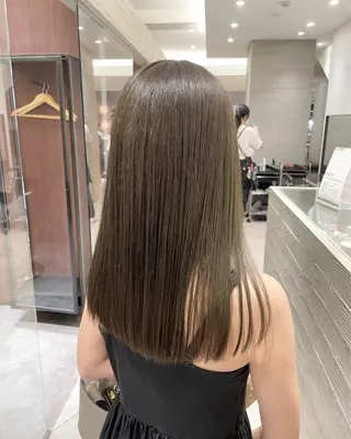 セミロング 🤍tomoka 🤍のヘアスタイル