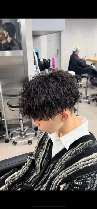 パーマ メンズ イケメン製造機 🔥上原沙羅🔥のヘアスタイル