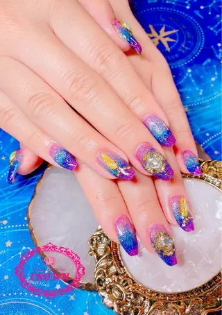 ネイル CROWN プライベートサロンのネイルデザイン