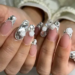 ネイル LOA nailのネイルデザイン