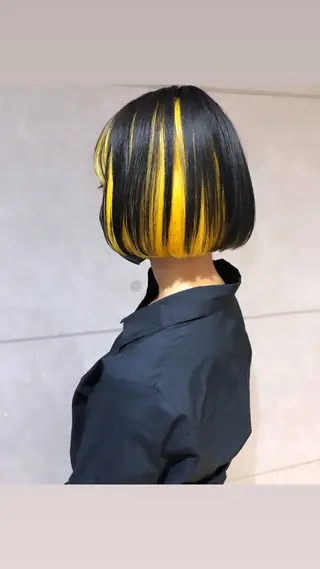 ミディアム カラー パーマ ヘアアレンジ ハイトーン特化🤍 浦住のヘアスタイル