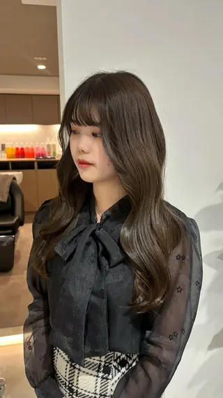 ロング カラー 🎀透明感× 赤み消し🎀正源のヘアスタイル