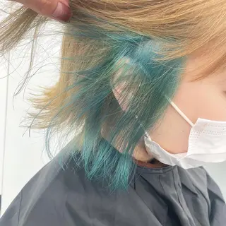 セミロング カラー 🏆ウルフ/レイヤー 指名No.1山口圭佑のヘアスタイル