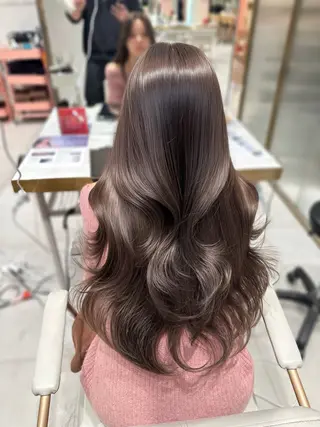 セミロング カラー 🇰🇷韓国風くびれ ヘア🇰🇷中村優大のヘアスタイル