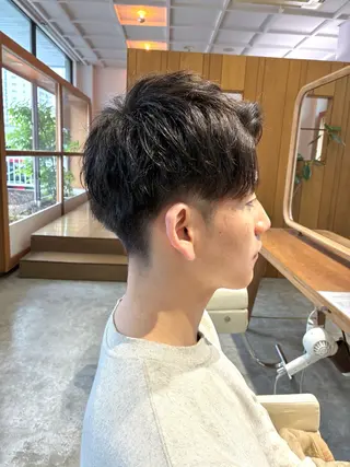 ショート メンズ 佐藤 悠生 メンズパーマ.カットのヘアスタイル