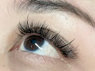 マツエク・マツパ フォーラル 福岡のマツエク・マツパデザイン