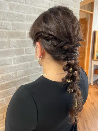 ロング ヘアアレンジ Topstylist YUKIのヘアスタイル