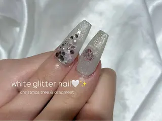 ネイル Hiyori ✧*。のネイルデザイン