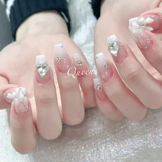 ネイル Queens ゲンのネイルデザイン