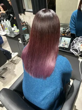 セミロング カラー _WHITE / KENTOのヘアスタイル