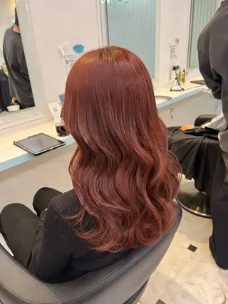 セミロング カラー ブリーチカラー 🩵MIZUKIのヘアスタイル