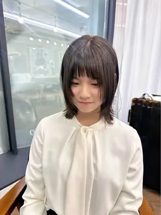 ミディアム カラー パーマ ヘアアレンジ メンズ キッズ 骨格レイヤーカット 🌿美髪縮毛矯正のヘアスタイル