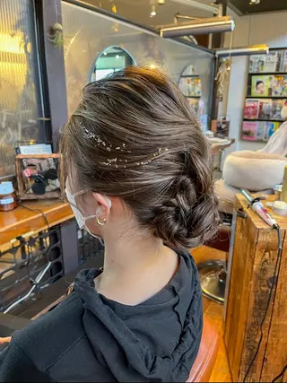 ロング ヘアアレンジ 佐藤 美聡のヘアスタイル