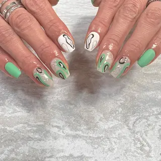 ネイル NAIL303 🛼 SHIORIのネイルデザイン