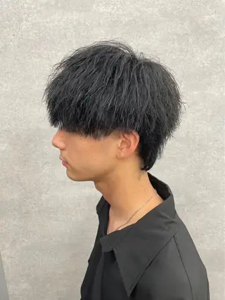 メンズ メンズ特化/ツイスパ /波巻き/大塩恭平のヘアスタイル